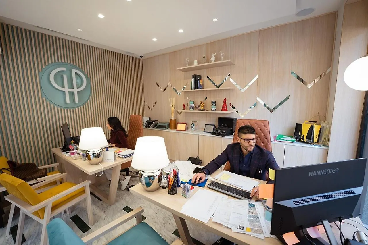 Greros H. Porto Napoli Centro, By Clapa Group Dislocated Hospitality Hotel Guest house
