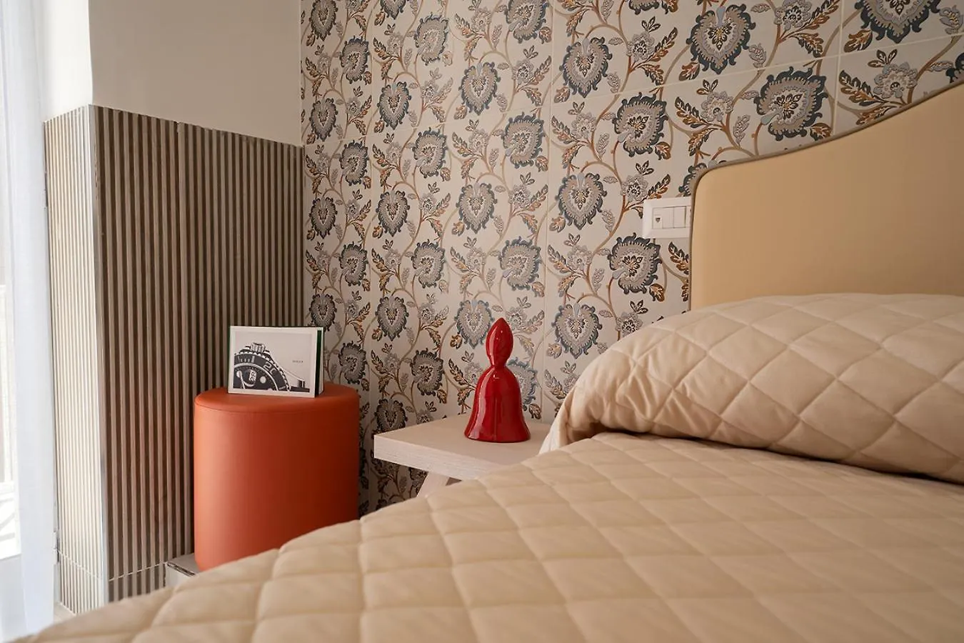Greros H. Porto Napoli Centro, By Clapa Group Dislocated Hospitality Hotel Italy