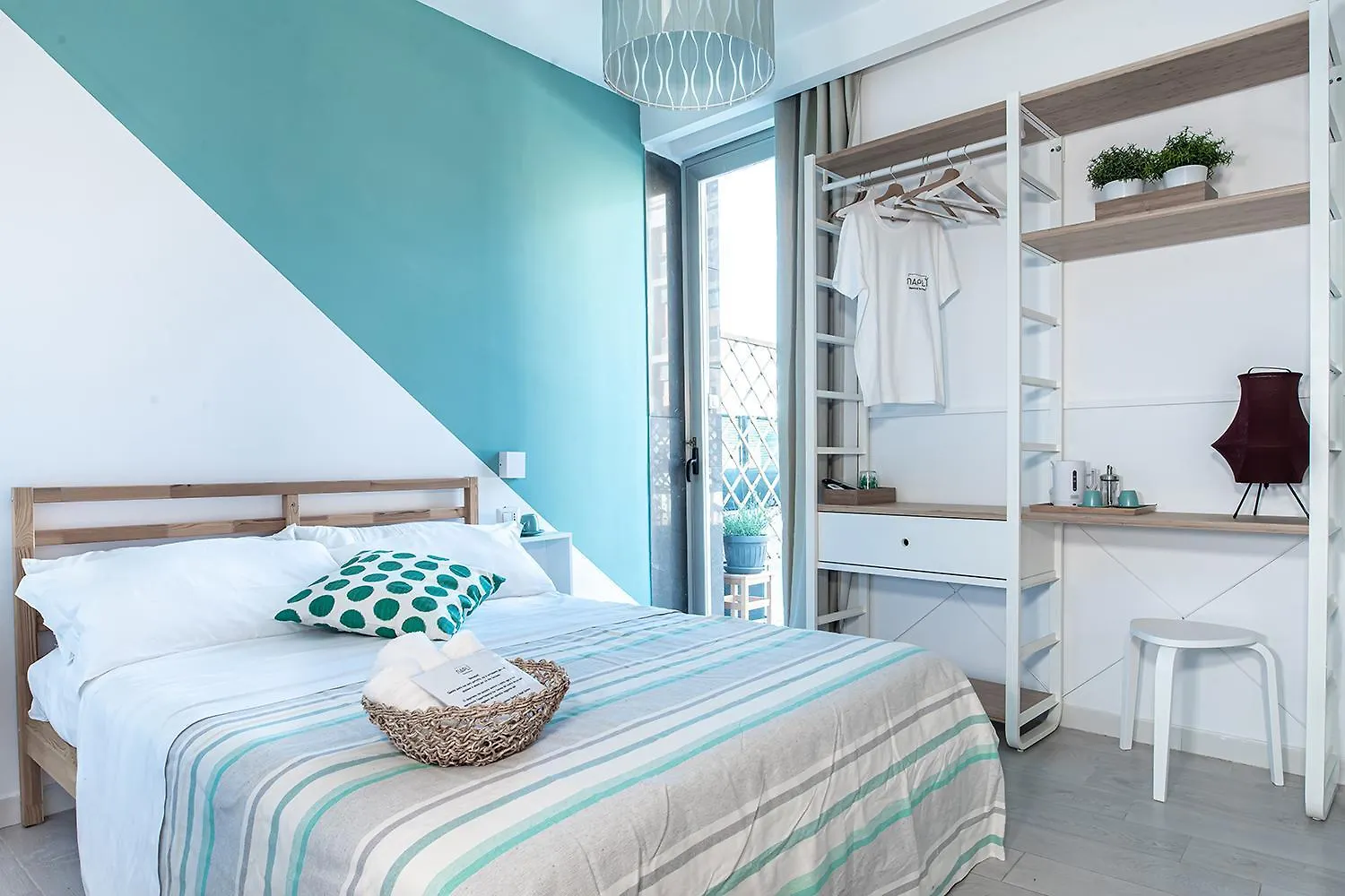 Greros H. Porto Napoli Centro, By Clapa Group Dislocated Hospitality Hotel Italy