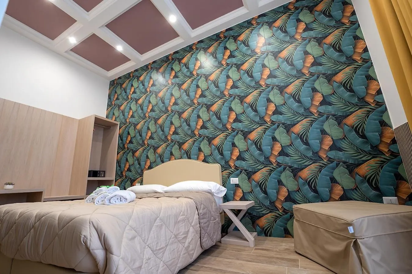 Greros H. Porto Napoli Centro, By Clapa Group Dislocated Hospitality Hotel Guest house