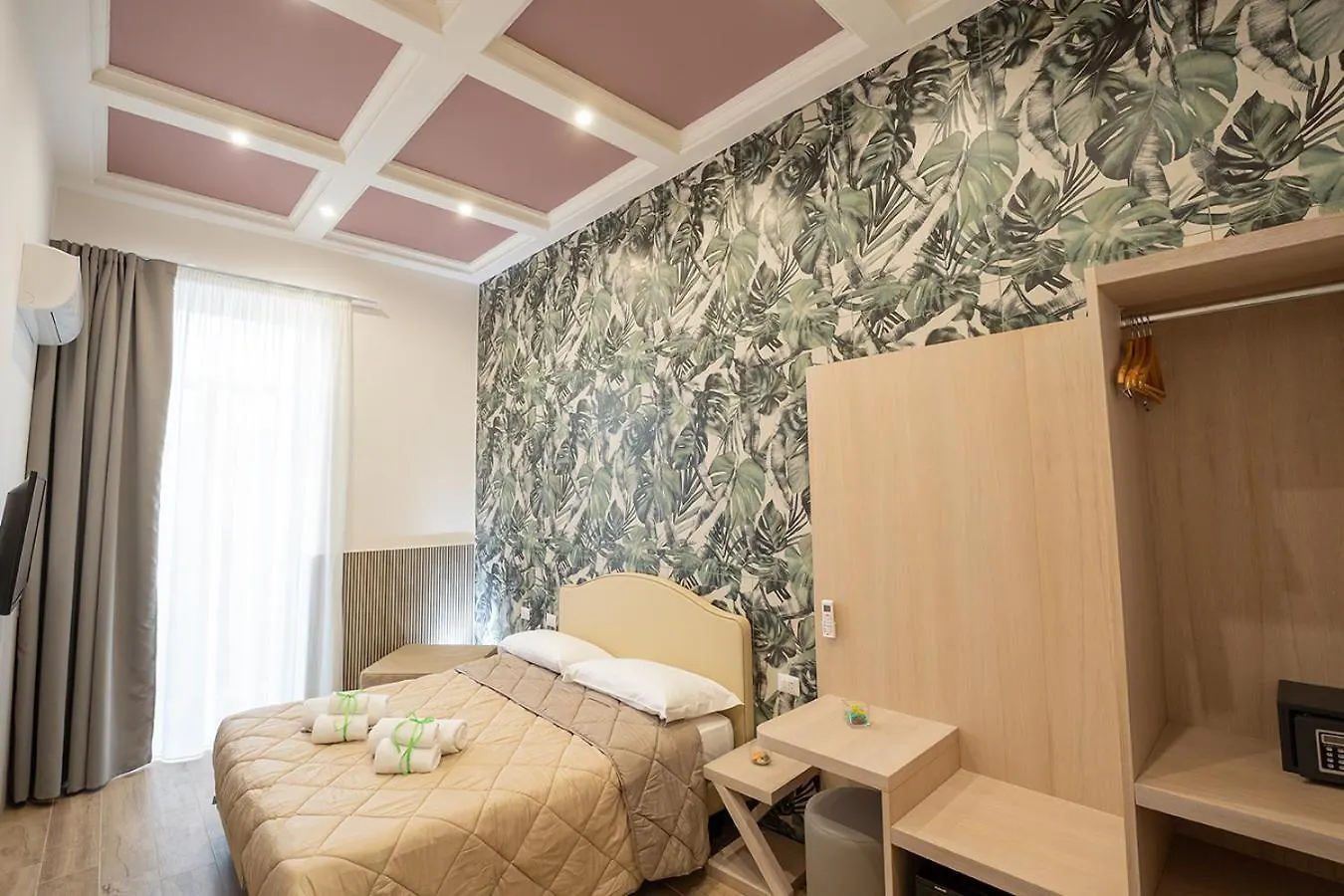 Greros H. Porto Napoli Centro, By Clapa Group Dislocated Hospitality Hotel