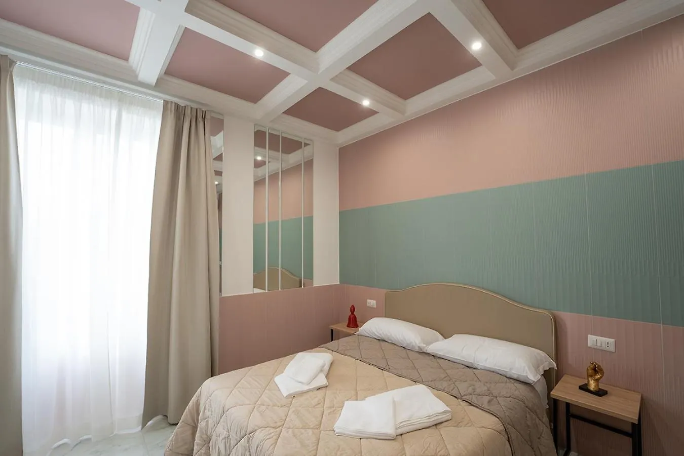 Guest house Greros H. Porto Napoli Centro, By Clapa Group Dislocated Hospitality Hotel