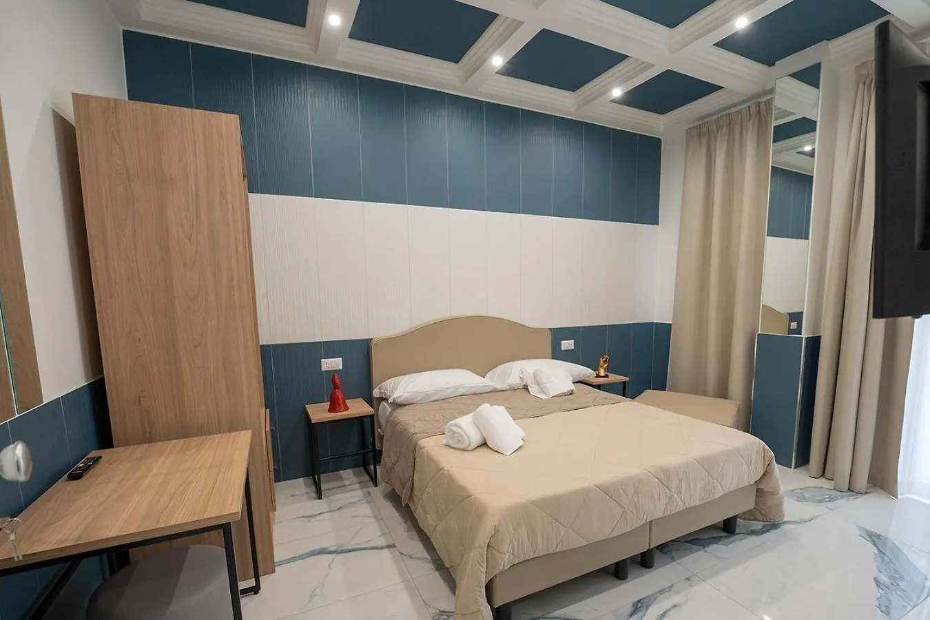 Greros H. Porto Napoli Centro, By Clapa Group Dislocated Hospitality Hotel