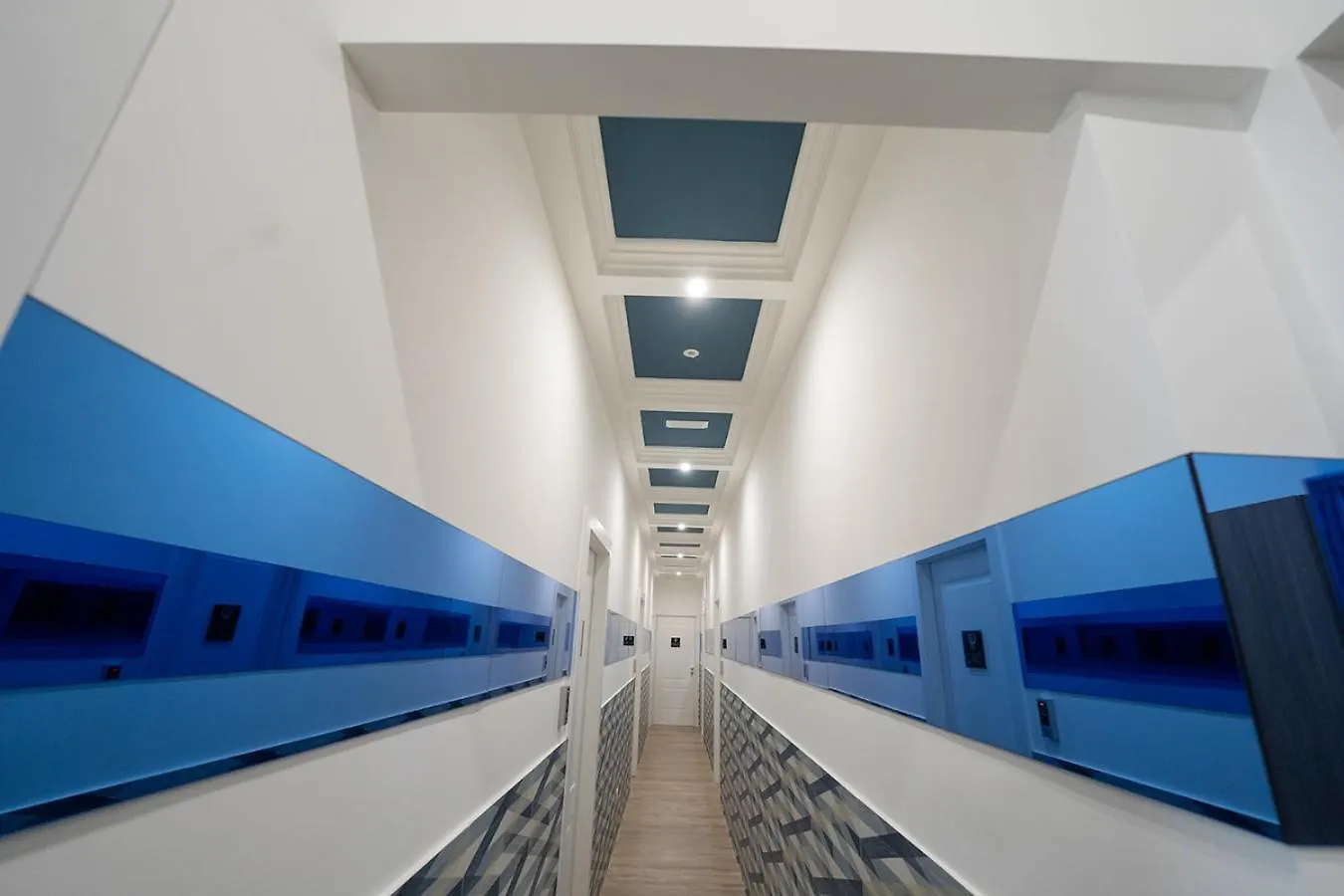 Guest house Greros H. Porto Napoli Centro, By Clapa Group Dislocated Hospitality Hotel