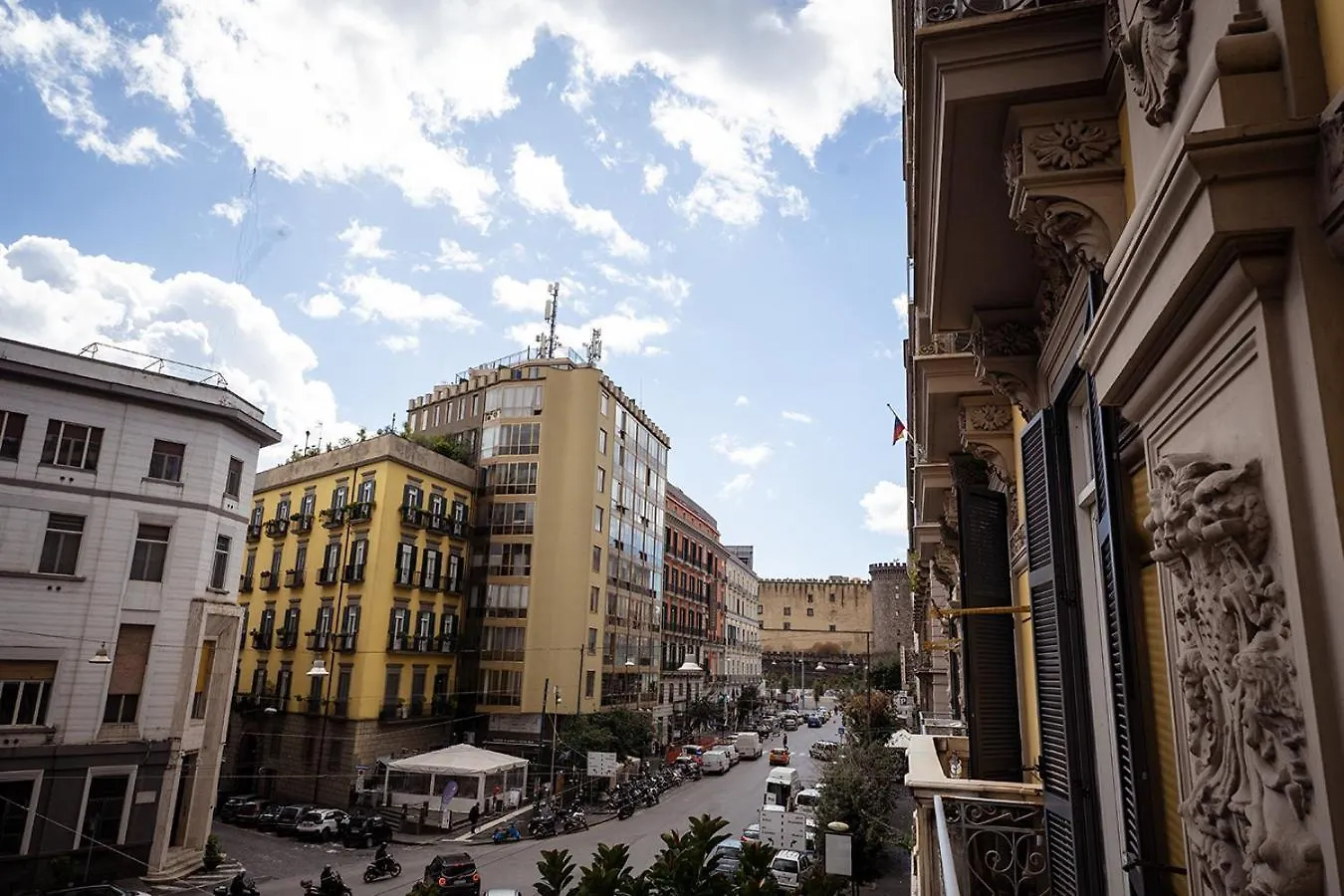 Greros H. Porto Napoli Centro, By Clapa Group Dislocated Hospitality Hotel Guest house Naples